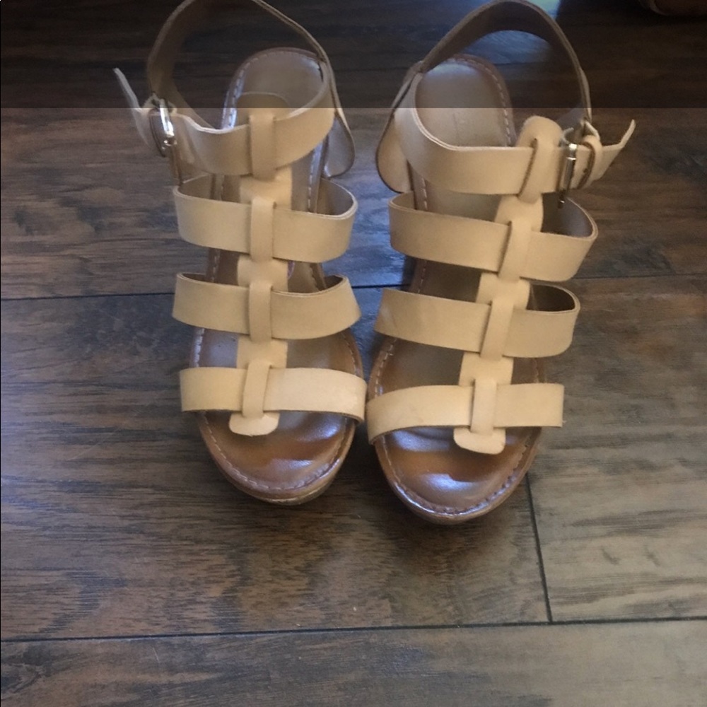 Seychelles cork wedges